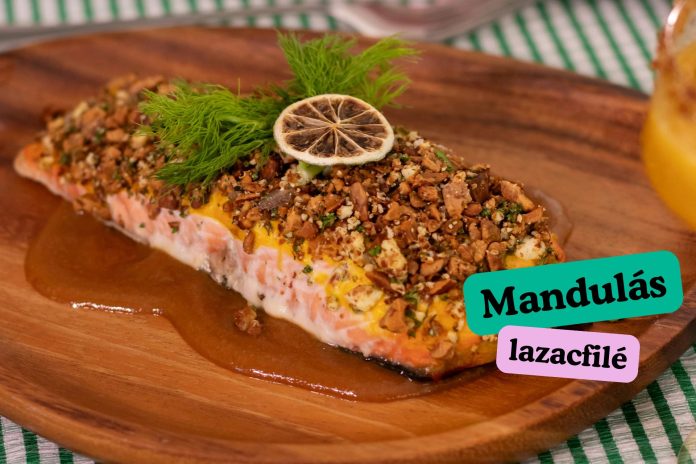 Mandulakéregben sült lazac Air Fryerben, citrommal és ropogós zöldségekkel tálalva, teljesen mentes recept.